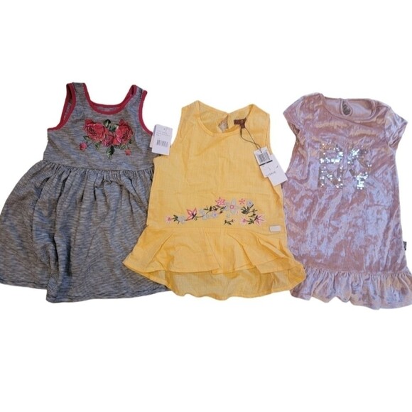 Girls dresses bundle size 6 - Picture 1 of 9